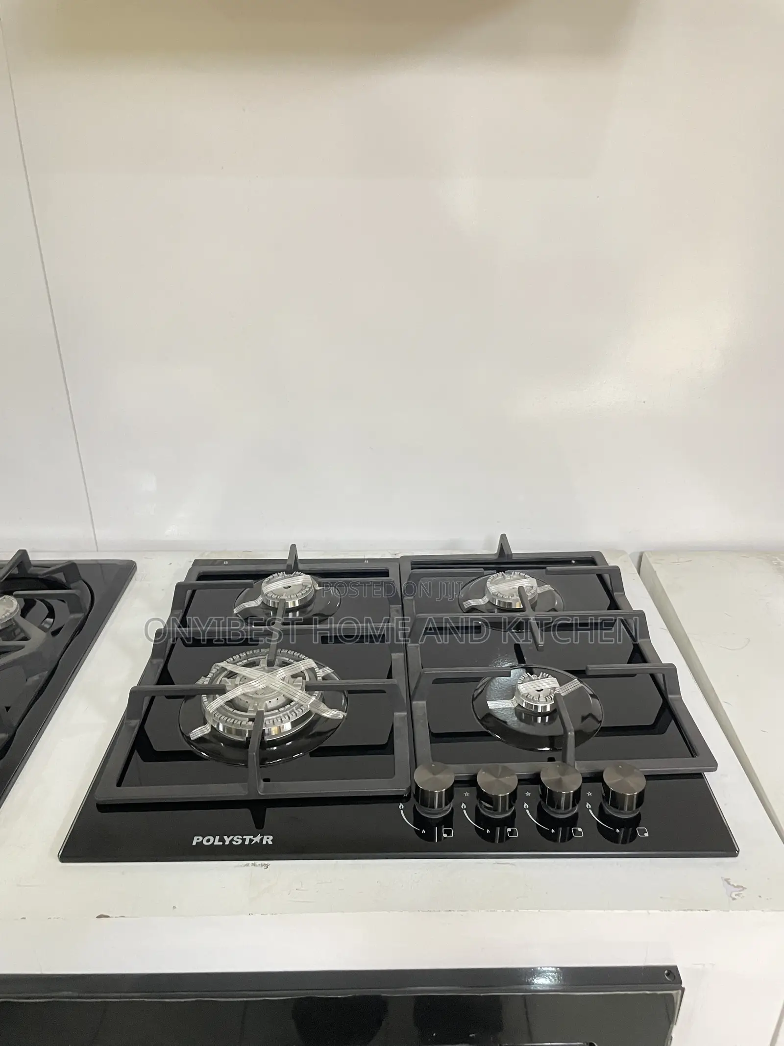 Polystar 4bunners Inbuilt Gas Cooker