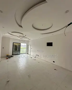 3bdrm Apartment in Ologolo, Lekki for rent