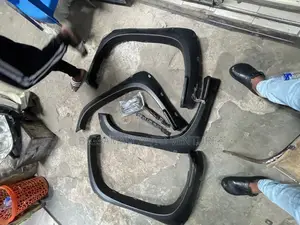 Tundra Fender Flares / Padded