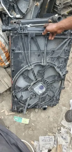 Radiator and Fan And. Condenser. Lav4. 2020