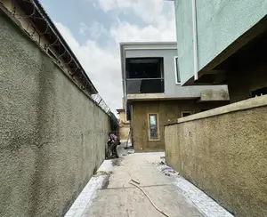 4bdrm Duplex In Magodo Phase 1 Lagos For Sale