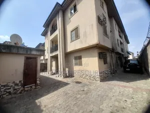 3bdrm Block of Flats in Ago Palace for sale