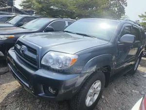 Toyota 4-Runner Limited 2008 Gray