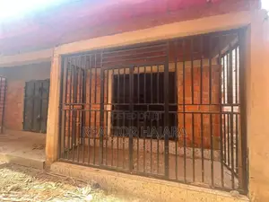 Photo - Single Shop for Sale in Fo1 Market Kubwa
