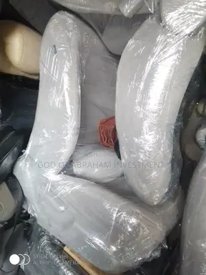 Toyota Hilux the Seats 2008
