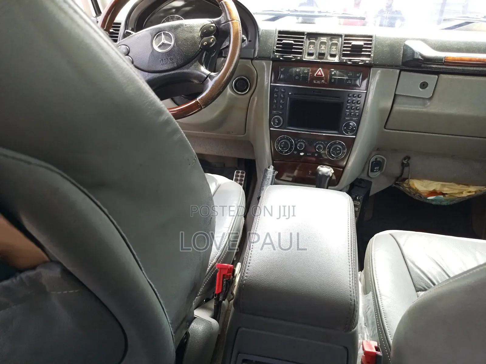 Mercedes-Benz G-Class 2011 White