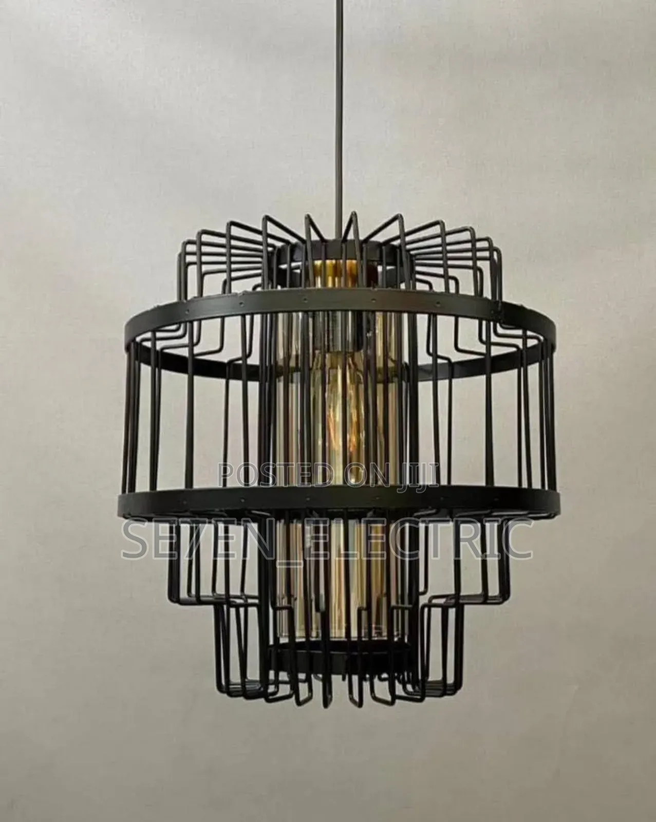 Dropping Pendant Light
