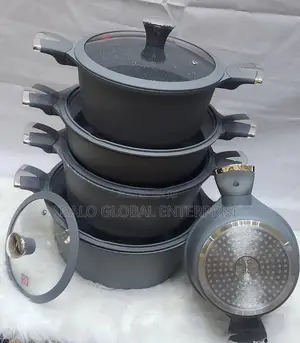 Ucc Cookware Set