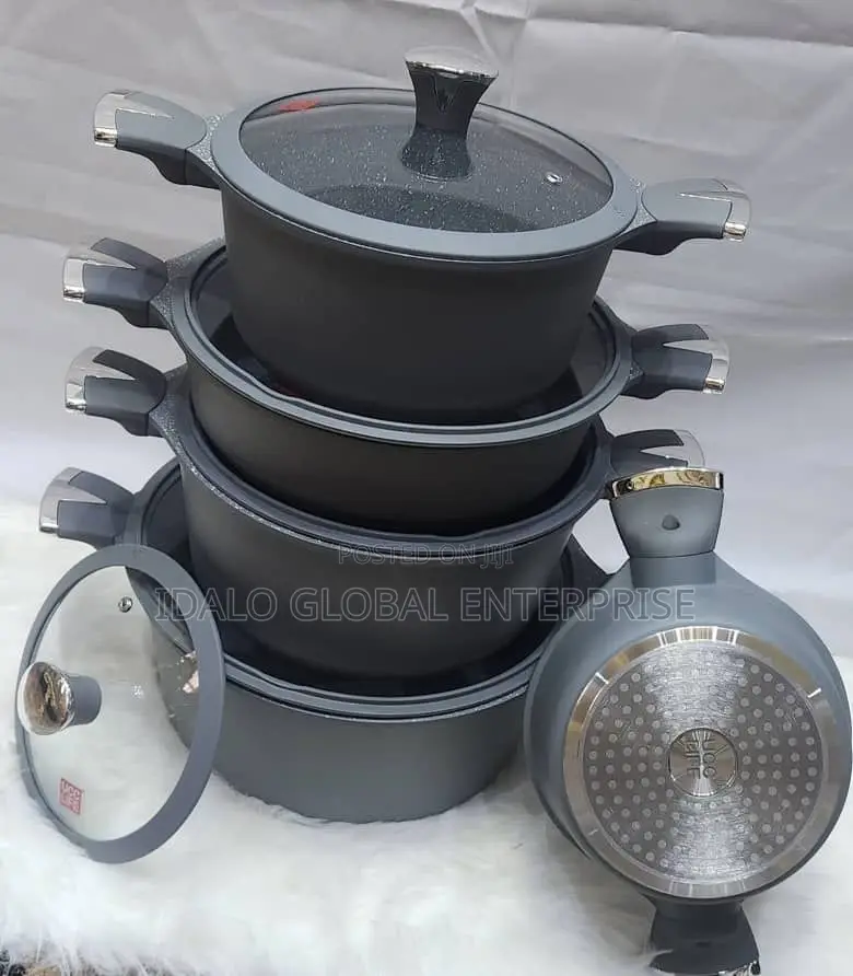 Ucc Cookware Set