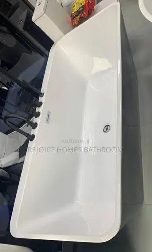 Luxury White and Black Freestand/Standalone Bathtub Mixer