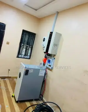 Solar Inverter Installers Upgrading and Inverter Repairs