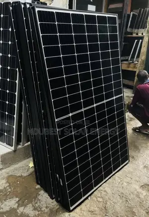 450w Canadian Solar Panels Black Frame