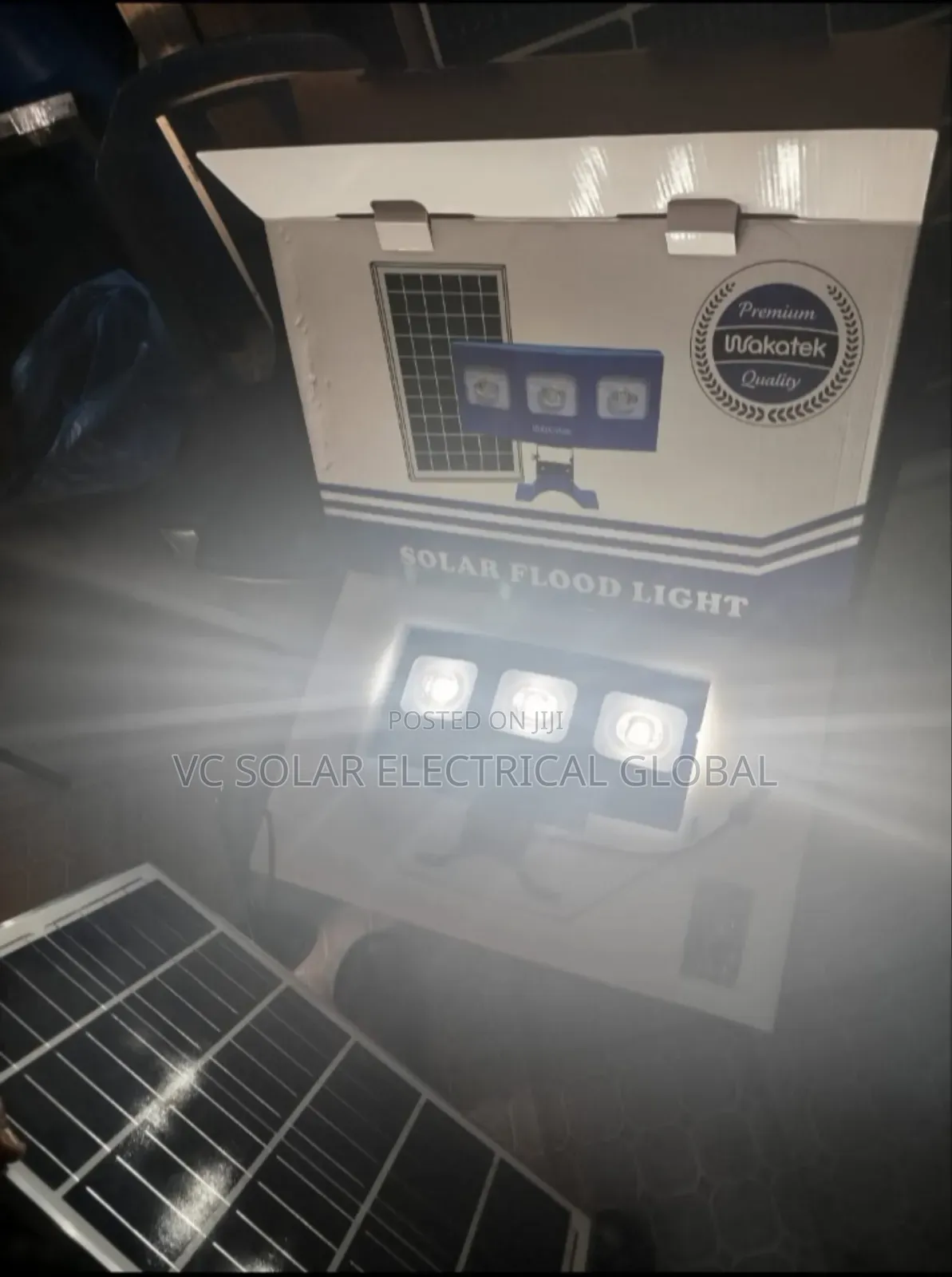 300w Wakatek Solar Flood Light
