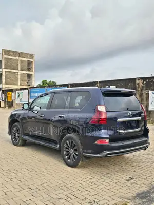 Lexus GX 460 2021 Blue