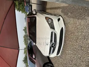 Photo - Mercedes-Benz CLA-Class CLA 250 Sedan 2017 White