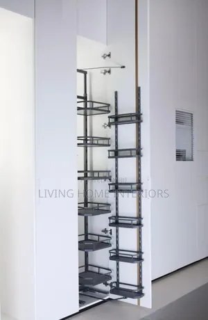 Six Steps Pantry