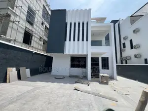 5bdrm Duplex in Lekki Phase 1 for sale