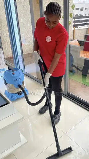 Signature Cleaning,Upholstery And Fumigation