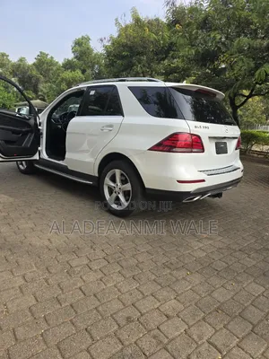 Mercedes-Benz GLE-Class GLE 350d 4MATIC 2016 White