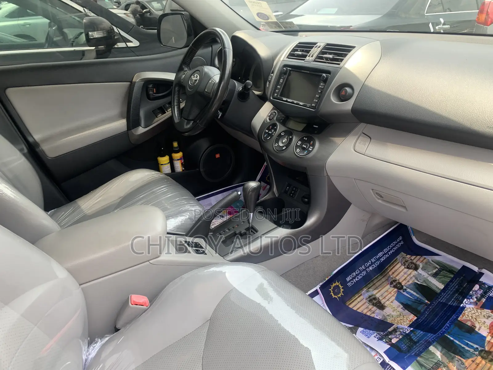 Toyota RAV4 2011 Black