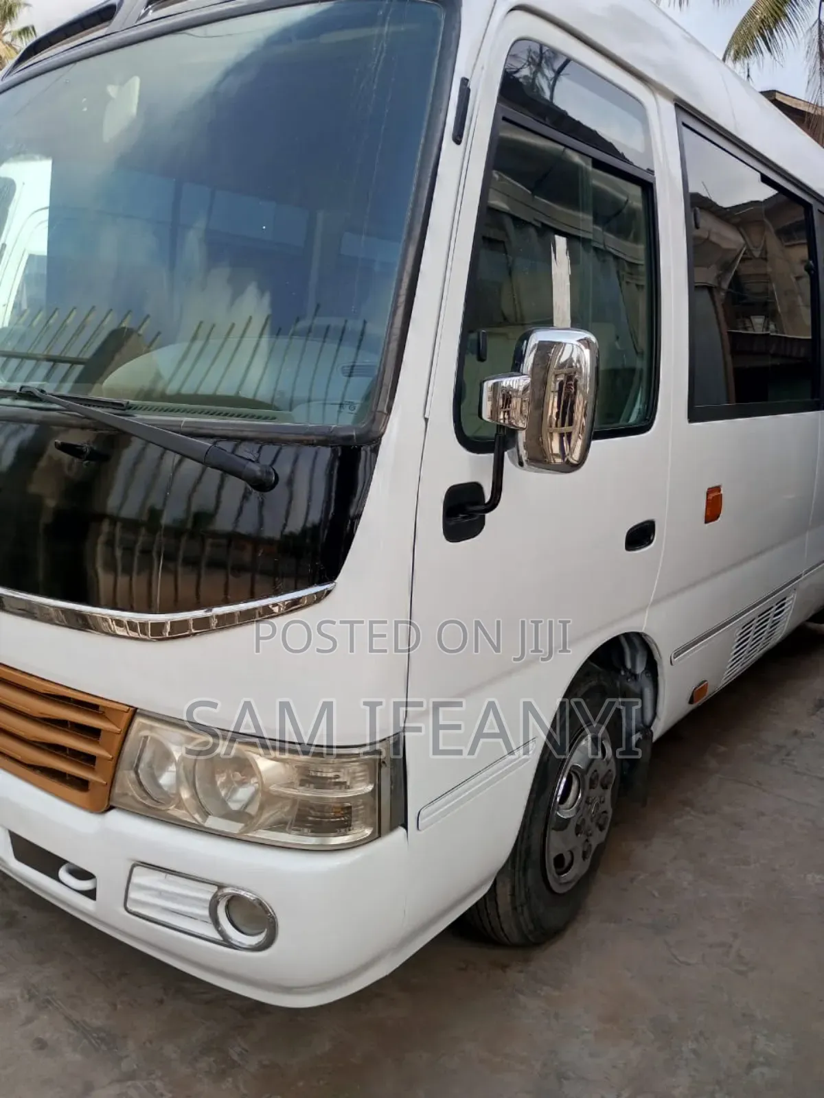 Toyota Coaster 2015 White
