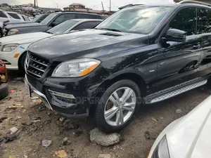 Mercedes-Benz M Class ML 350 4Matic 2013 Black