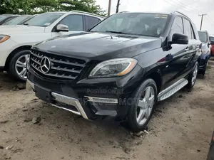 Mercedes-Benz M Class 2014 Black