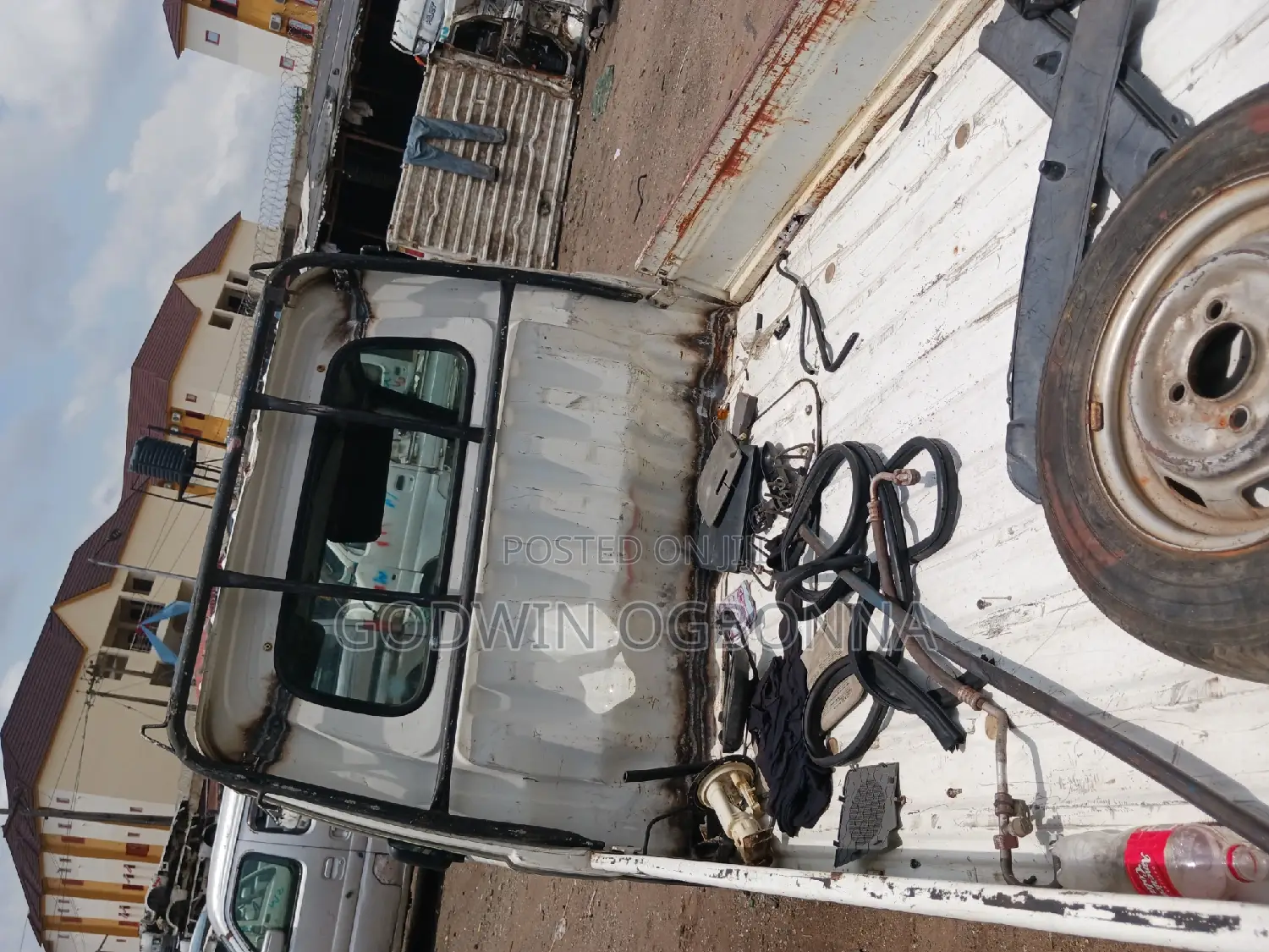 Daihatsu Hijet 2002 White