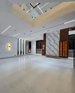 5bdrm Mansion in Ajah for sale
