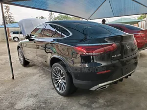 Mercedes-Benz GLC-Class 2022 Black