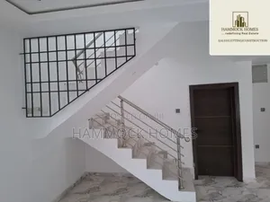4bdrm Duplex in Ikolaba Chief, Ibadan for rent