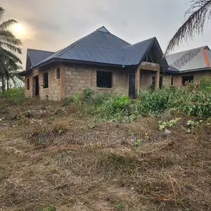 3bdrm Bungalow in Odo Oba for sale