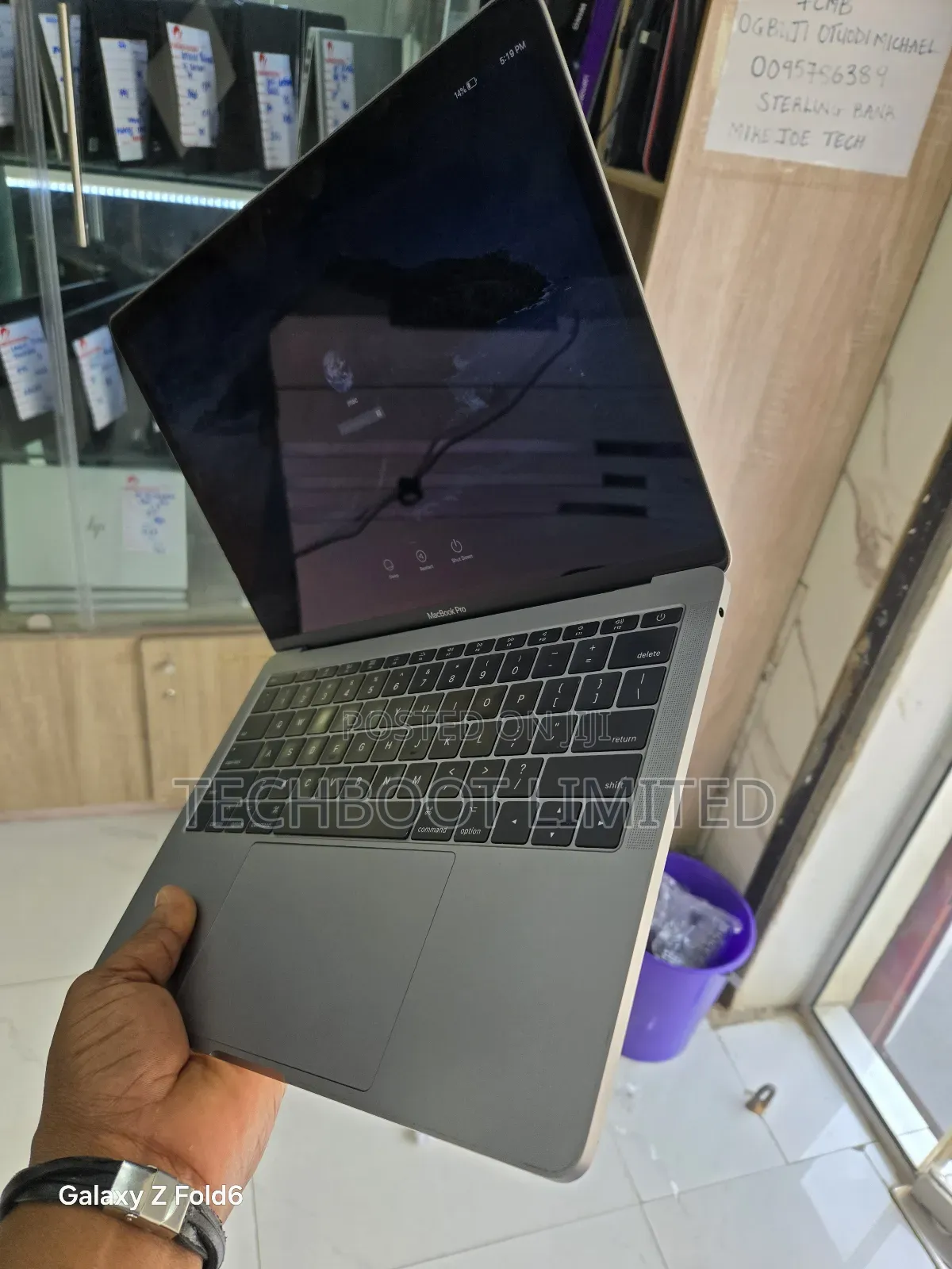 Laptop Apple MacBook 2017 8GB Intel Core I5 SSD 256GB