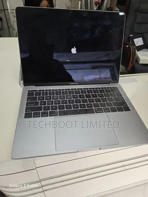 Laptop Apple MacBook 2017 8GB Intel Core I5 SSD 256GB