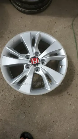 Honda Rim.