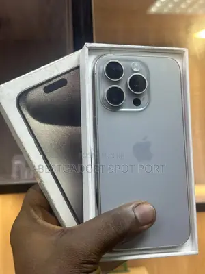 Apple iPhone 15 Pro 128 GB Silver