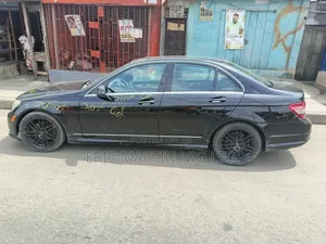 Mercedes-Benz C230 2010 Black