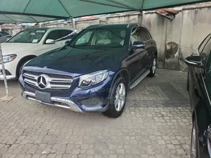 Mercedes-Benz GLC-Class 2018 Blue