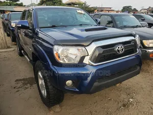 Toyota Tacoma 2015 Blue