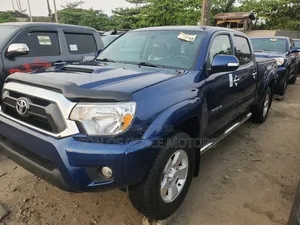 Toyota Tacoma 2015 Blue
