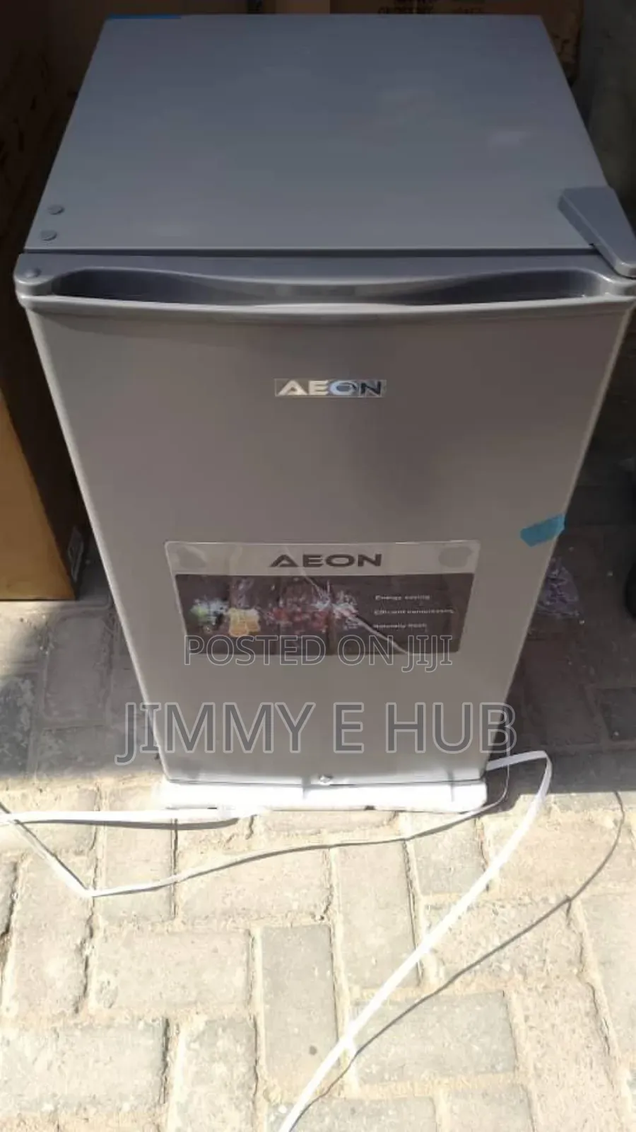 Aeon Mini Refrigerator
