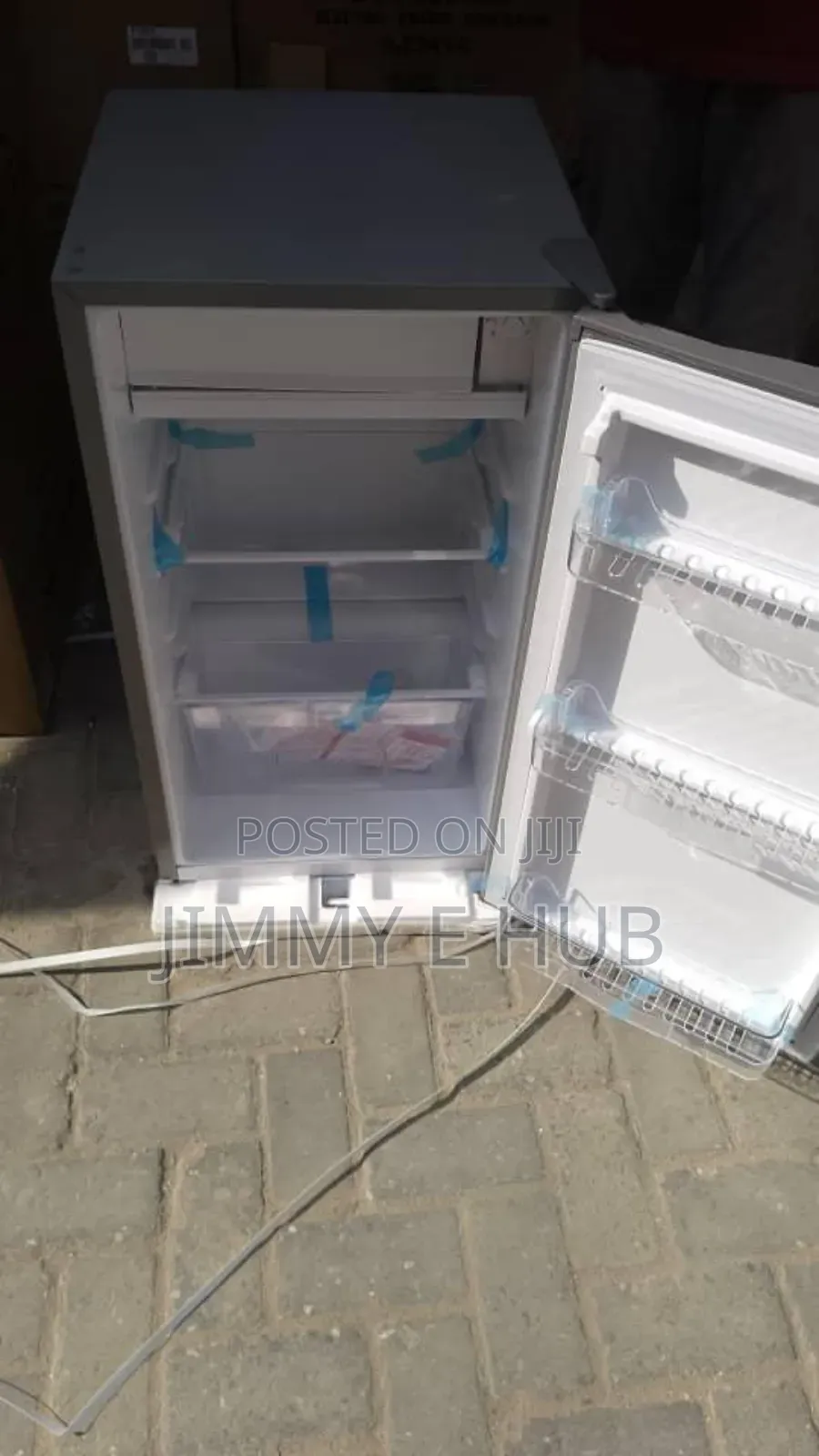 Aeon Mini Refrigerator