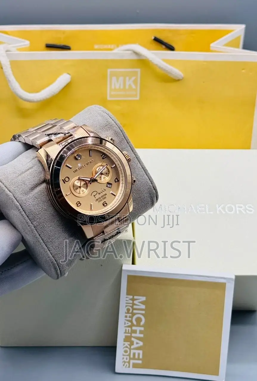 Brand: Micheal Kors Luxury