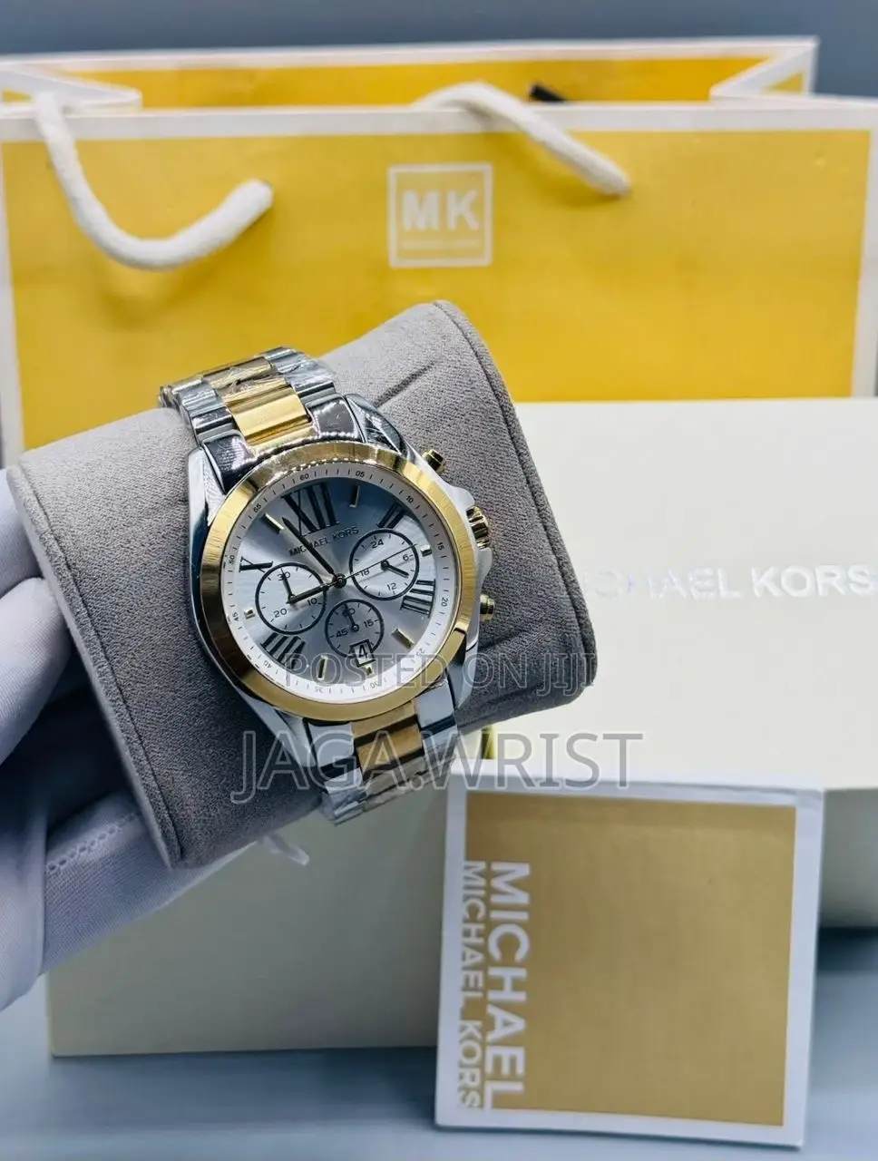 Brand: Micheal Kors Luxury