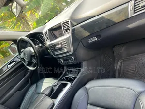 Mercedes-Benz M Class 2015 Gray