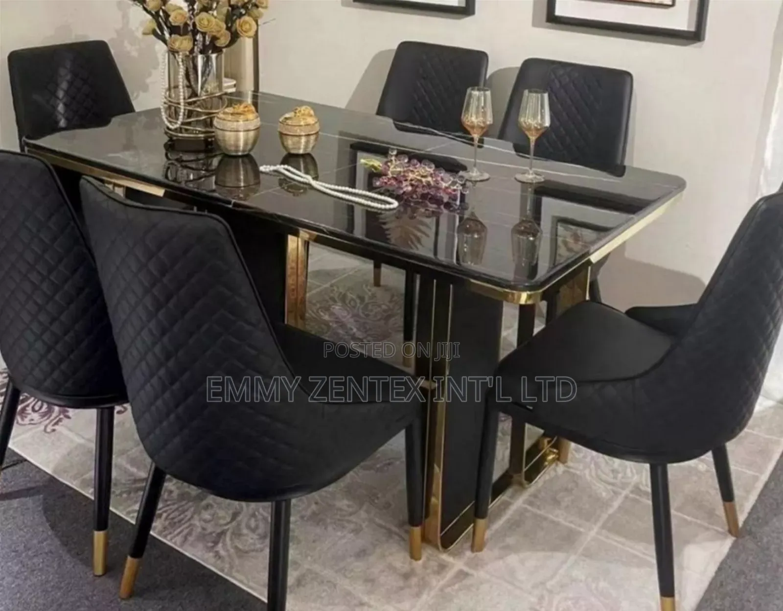 Luxury 6seaters Dining Table