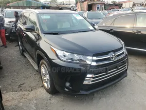 Toyota Highlander 2016 Black