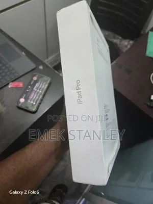 New Apple iPad Pro 11 (2024) 256 GB Gray