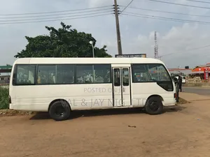 Toyota Coaster 2005 White