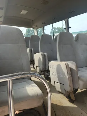 Toyota Coaster 2005 White